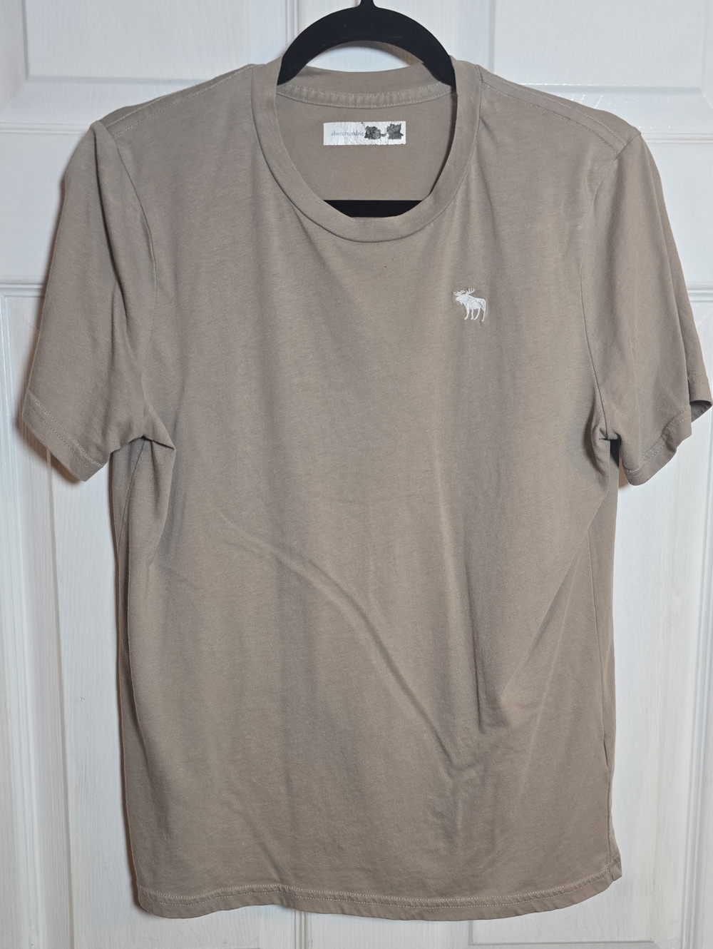 Abercrombie & Fitch S Small Women's Short-Sleeve Crew Tee in Taupe
